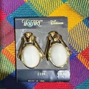 Vintage Trifari Gold and White Clip Earrings